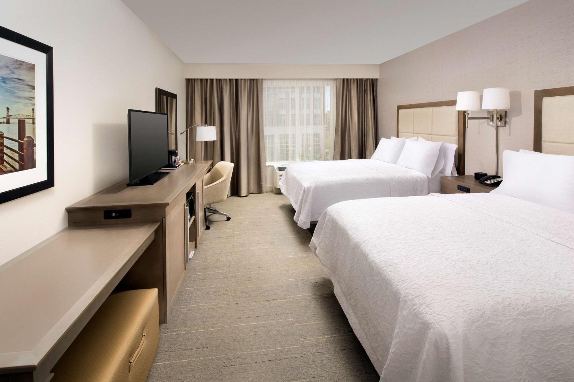 Hampton Inn Wilmington Downtown Kültér fotó
